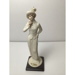 Giuseppe Armani Florence Lady Figurine Elegant Woman Rose Base Suzanne